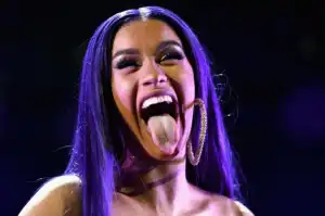 Instrumental: Cardi B - Press